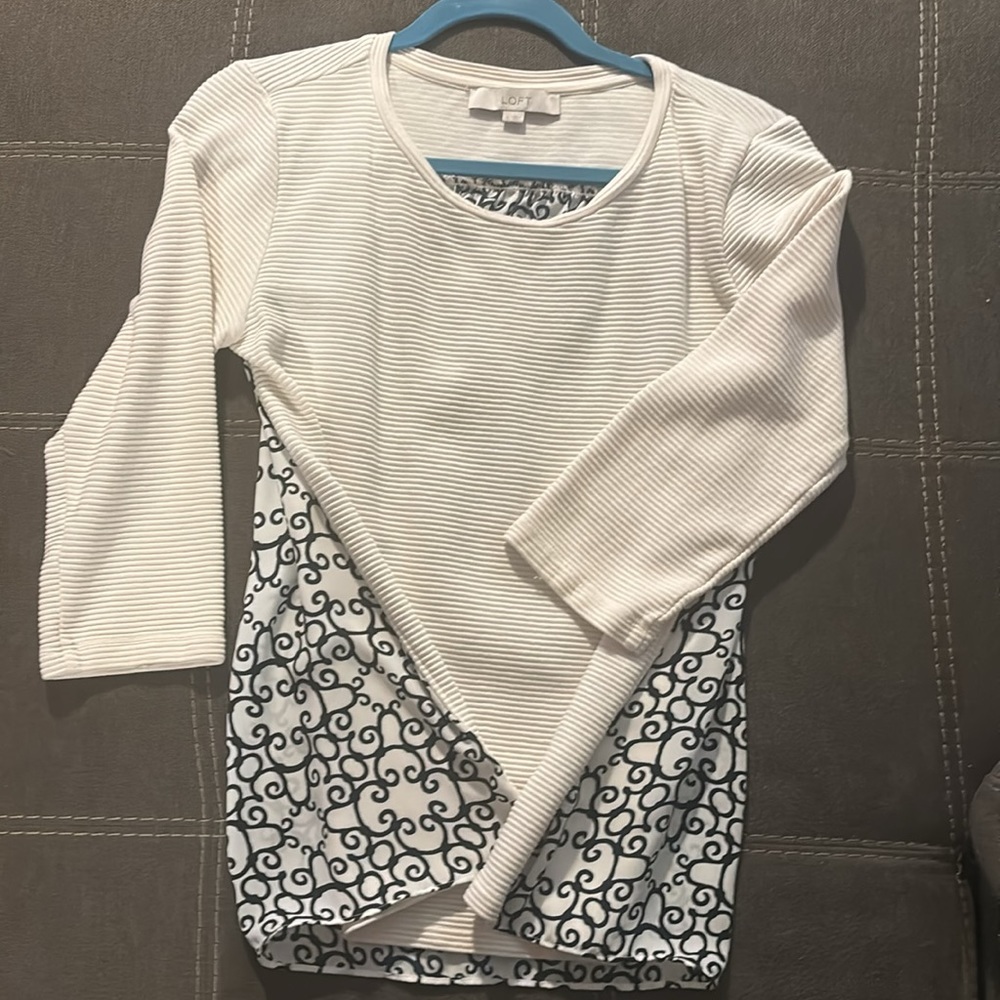 Loft 👚 Blouse!!! - Picture 4 of 4